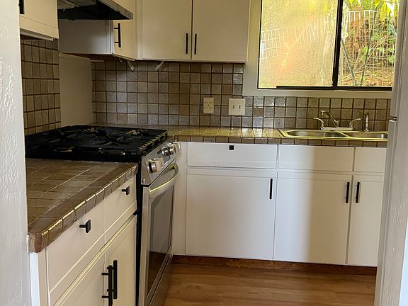 5th image of 103 Rising Rd #A