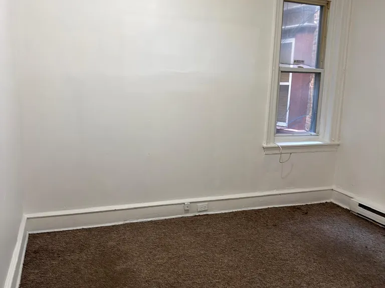 6118 Locust St #A — Photo 5