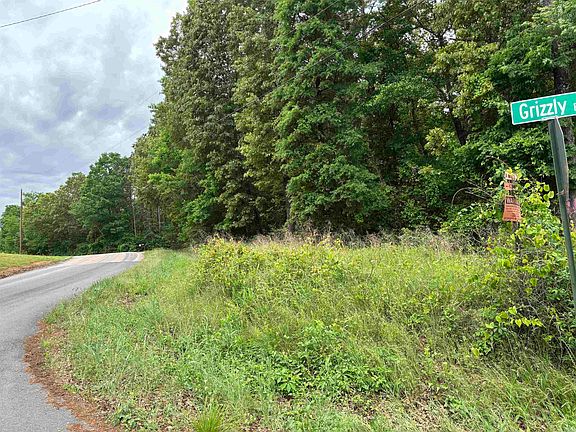 4th image of 1400 Old Bear Rd
