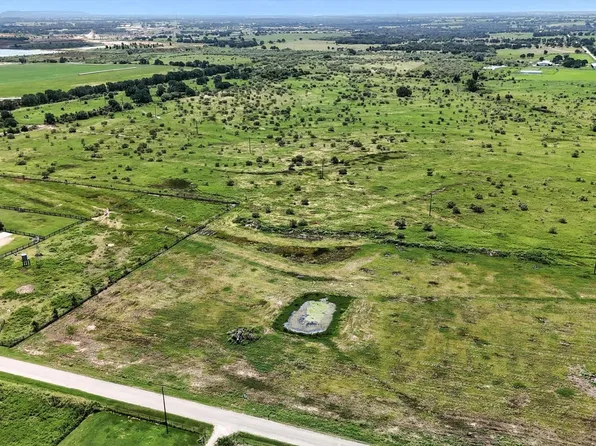 5 Colony Ct, Tolar, TX 76476