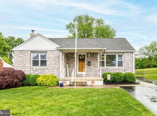 26 W North Ln, Conshohocken, PA 19428
