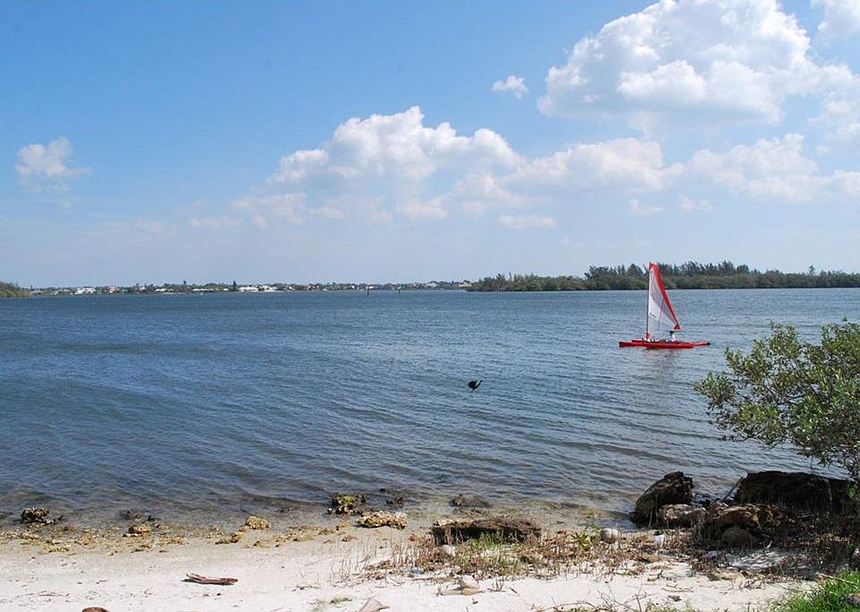 1st image of 1820 Tarpon Ln #103
