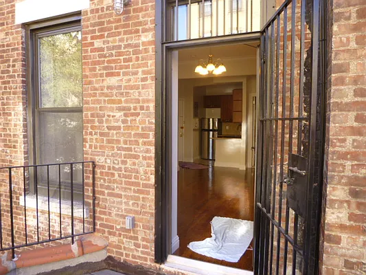 Rented by JK Dansar Corp | media 29