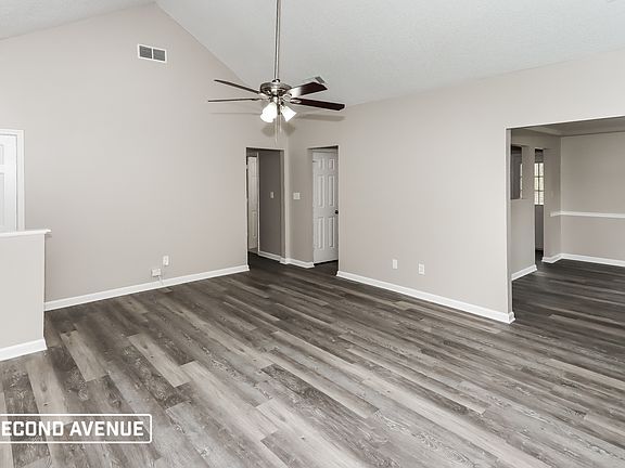 3rd image of 142 Crown Forest Dr
