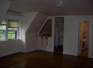304 Quail St APT 6, Albany, NY