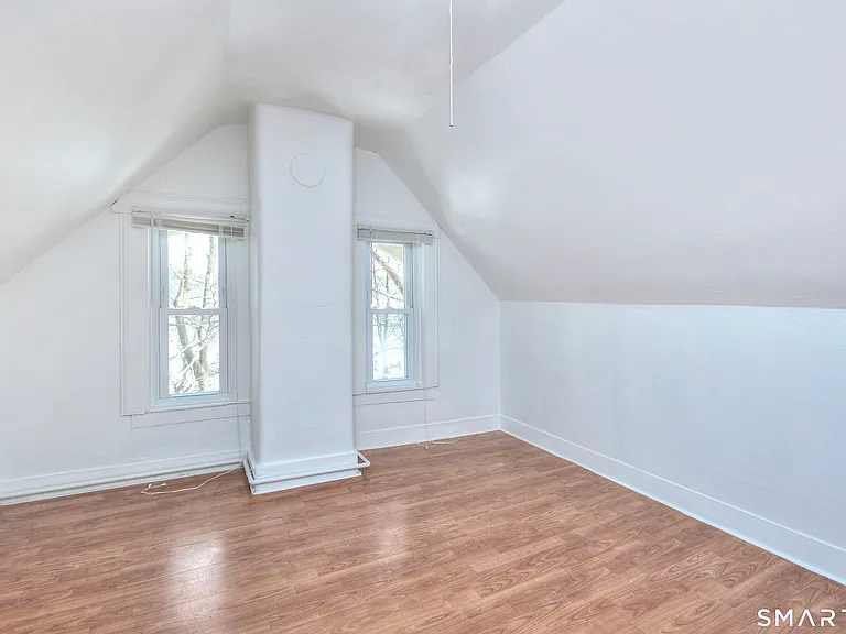 56 Franklin St — Photo 34