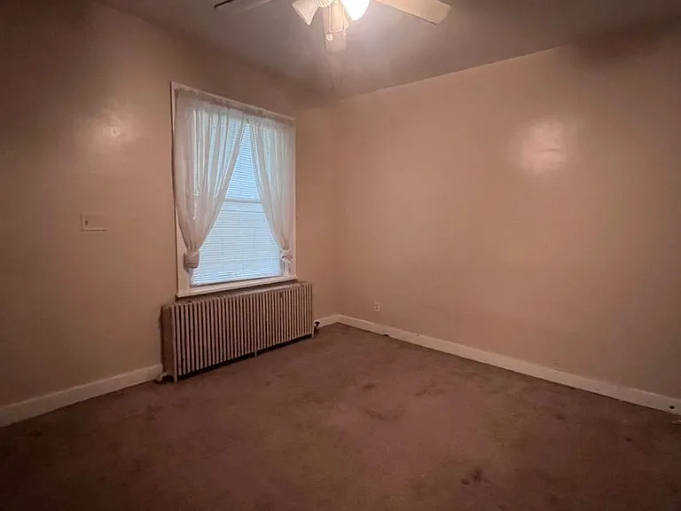 176 Washington Ave #D — Photo 3