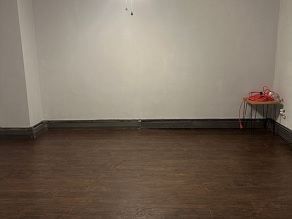 4th image of 936 Huntington Ave #1