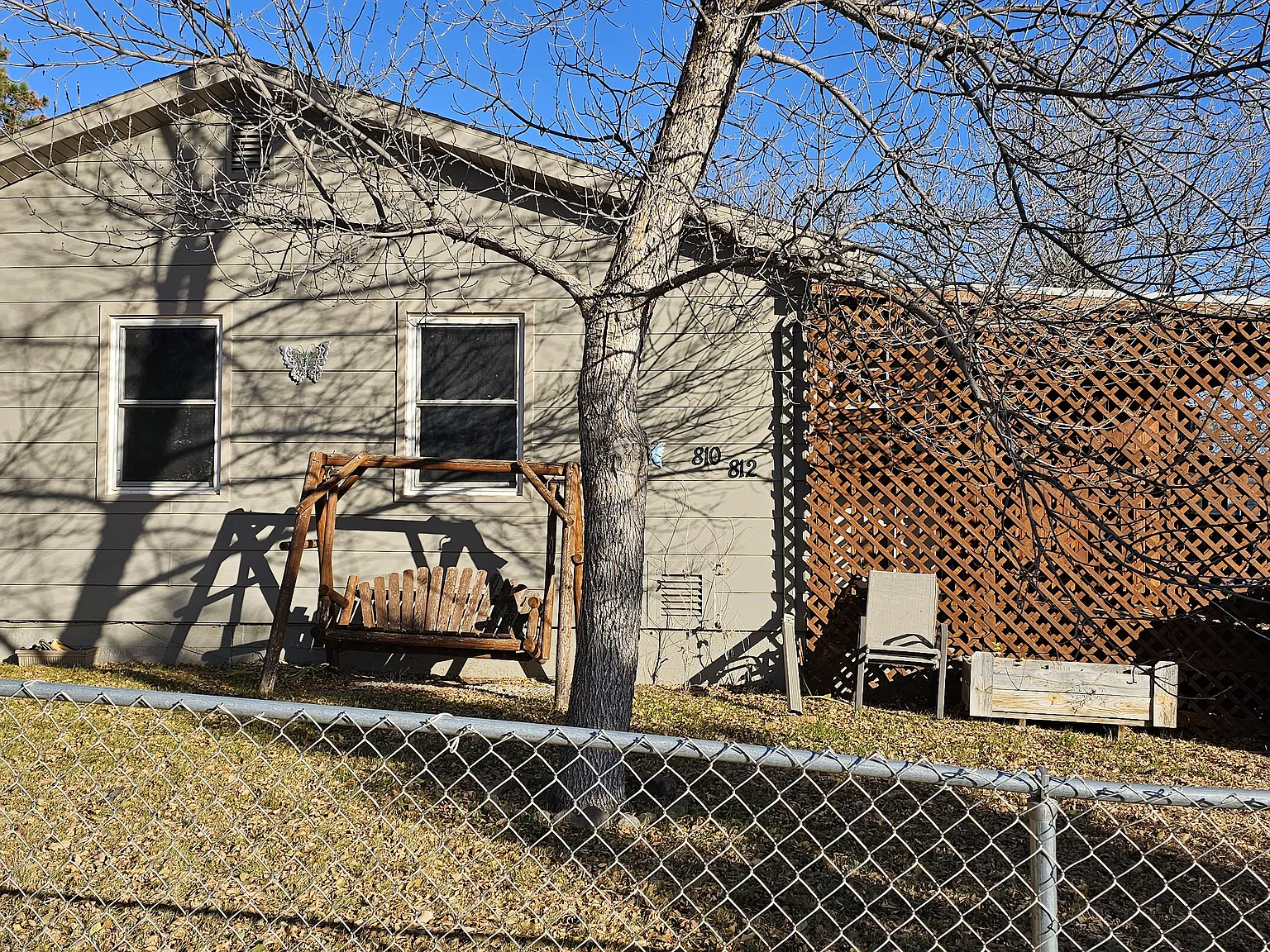 2 bed, 1680 sqft, $1,000 — Photo 1