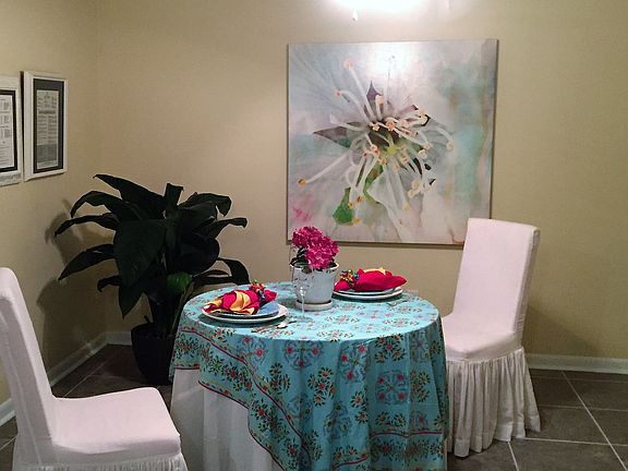Separate Dining Room