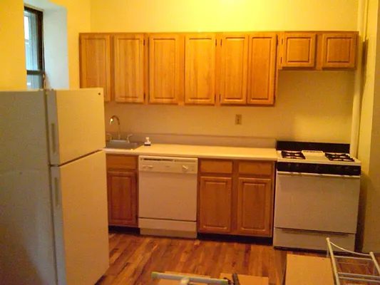 Rented by Alta Real Estate | media 51