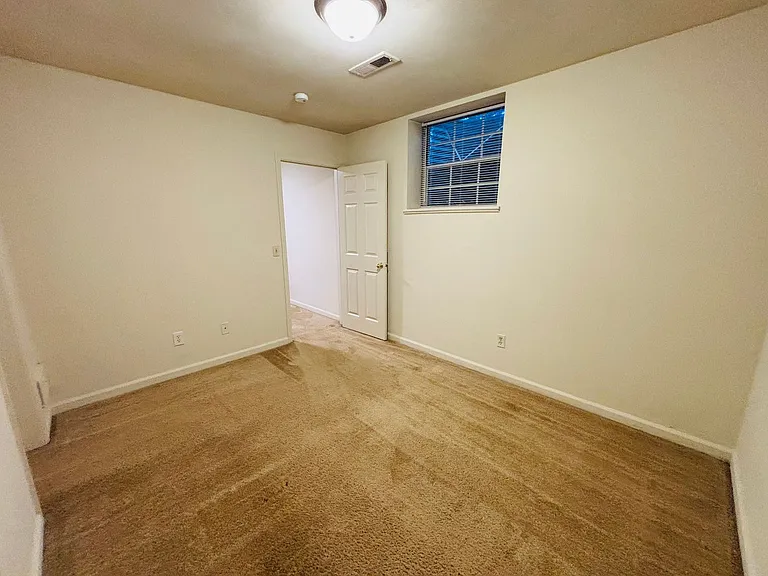 2511 Ridge Rd — Photo 8