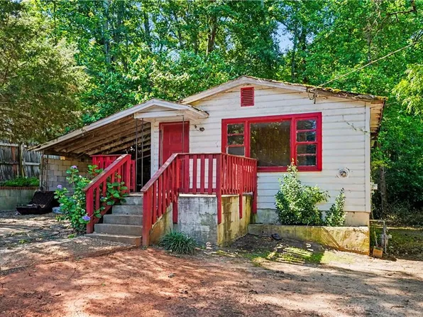 1091 Adcock Cir SW, Conyers, GA 30012