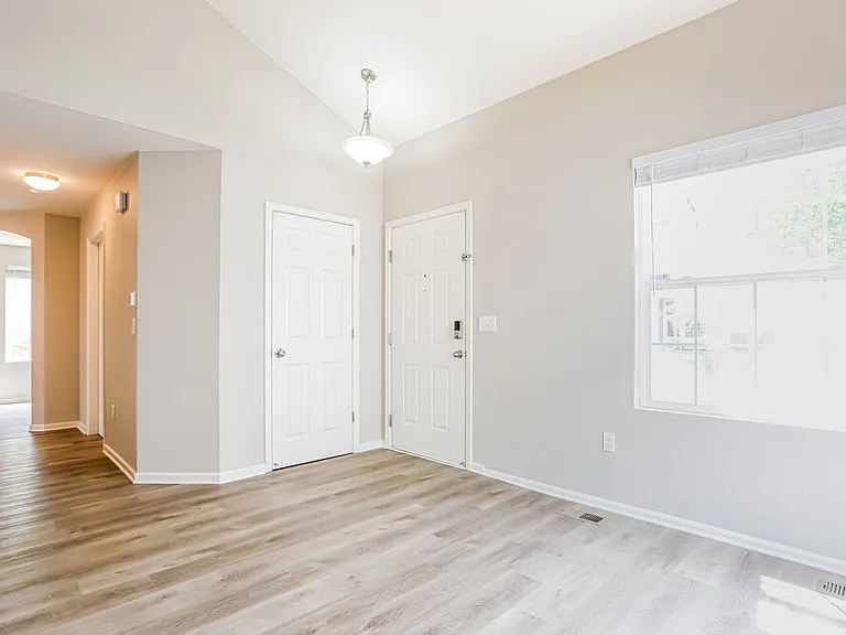 5308 Creek Way — Photo 15