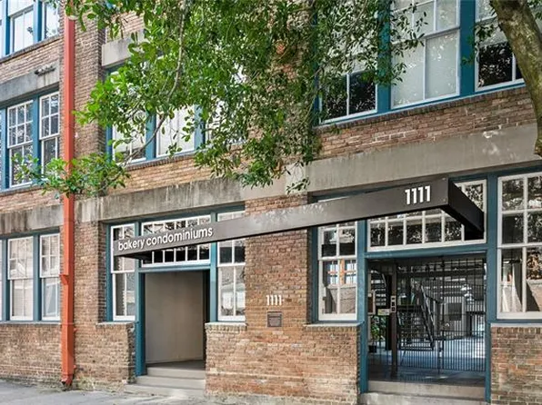 1111 S Peters St APT 102, New Orleans, LA 70130