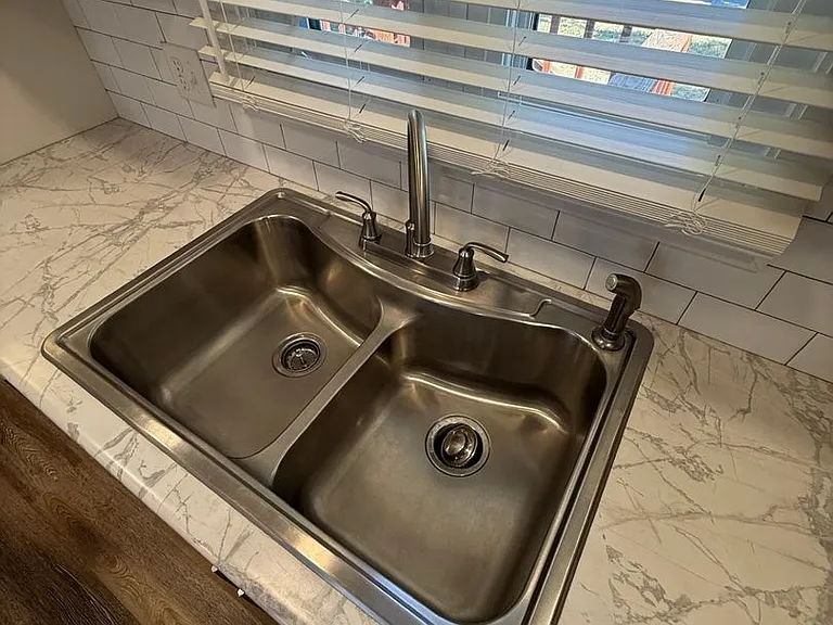 365 Bellvue Ave — Photo 10