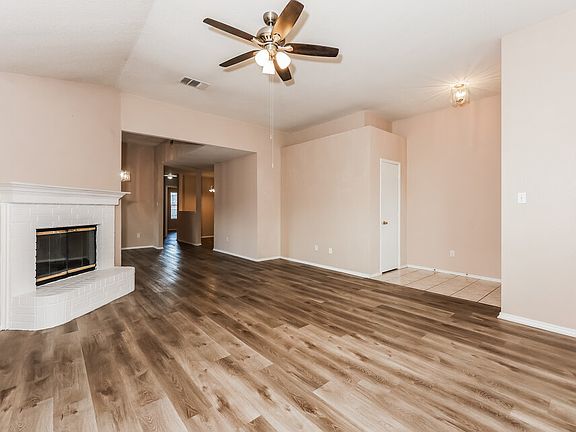 4th image of 6101 Summerfield Dr