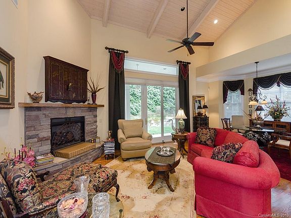 4th image of 119 Towne Place Dr