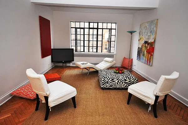 Rented by Corcoran | media 13