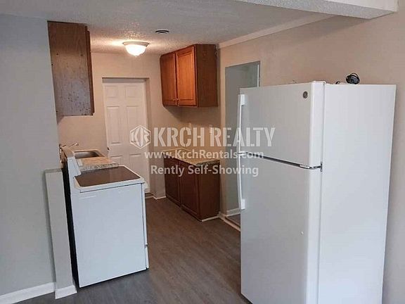 3rd image of 10019 Northgate Dr #1