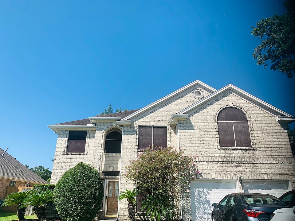 2nd image of 15118 Carsen Bend Dr