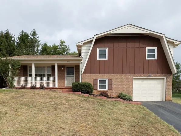 322 Ann St, Staunton, VA 24401