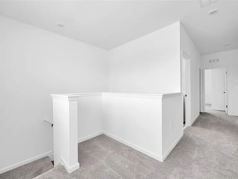 5577 Fiona Ln — Photo 19