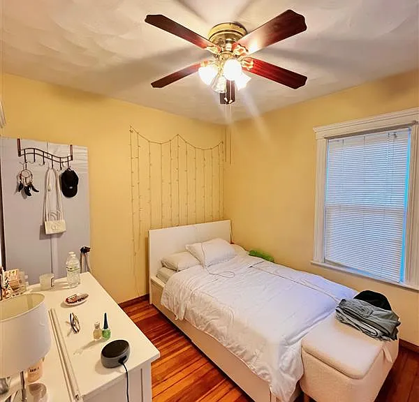 122 Willis Ave #A — Photo 8