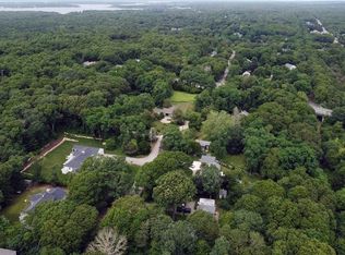 8 Old Main Rd, Falmouth, MA 02556