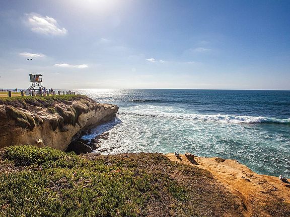 Oceanside Living in La Jolla