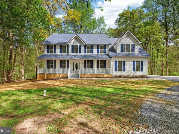 7843 Lake Shore Dr, Owings, MD 20736