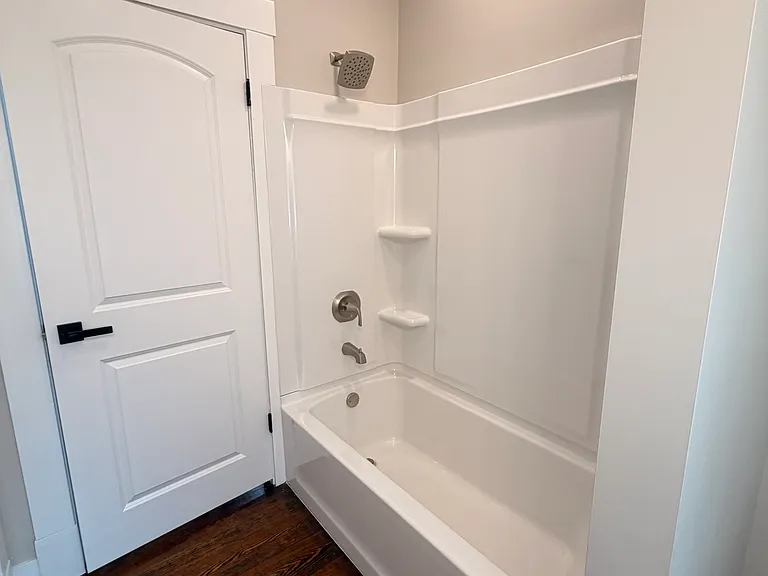 4730 Walter St — Photo 12