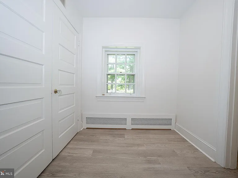504 Harriton Rd — Photo 33