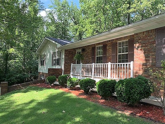 3rd image of 16682 Christian Dr