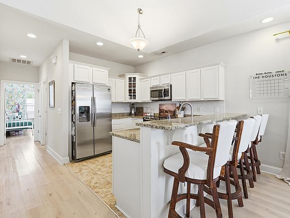 2nd image of 1602 Cottage Cove Circle