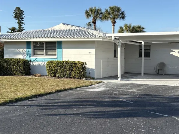 1523 Lakeside Dr #15, Venice, FL 34293