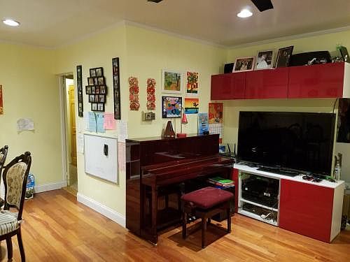 4th image of 20816 53rd Avenue # Fl 1