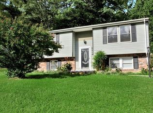 9518 Kennesaw Rd, North Chesterfield, VA 23236