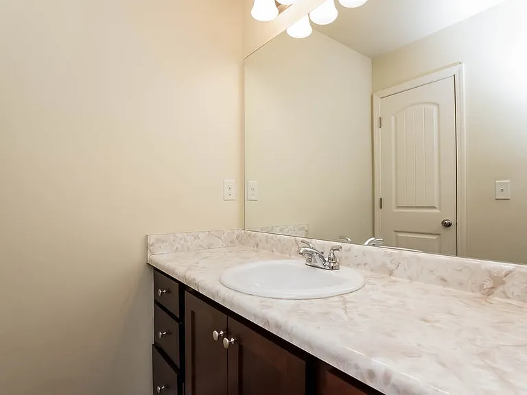 1367 Avington Glen Way — Photo 13