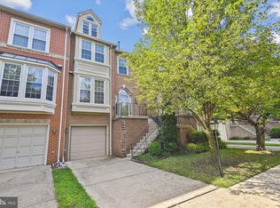 3905 Clares Ct, Fairfax, VA 22033