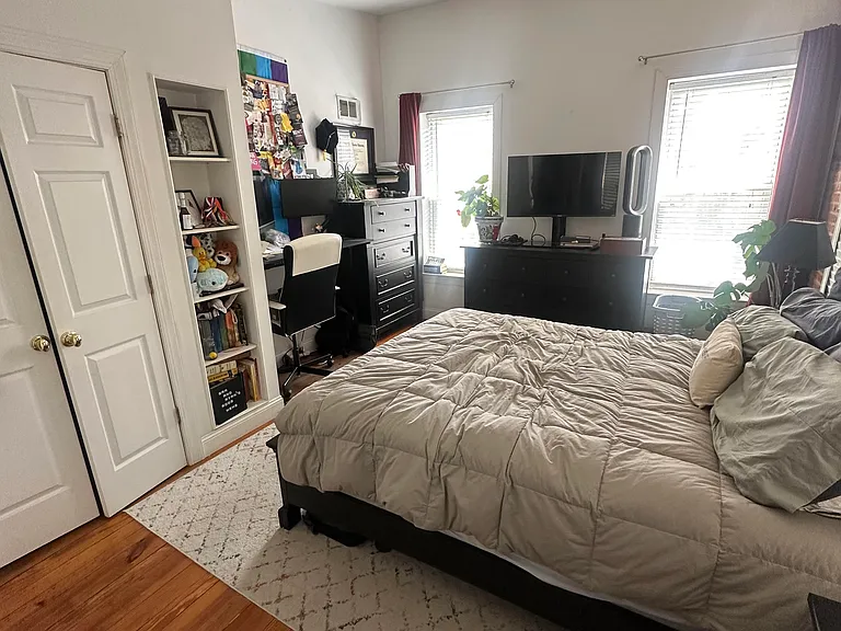 Bedroom 1, 2024