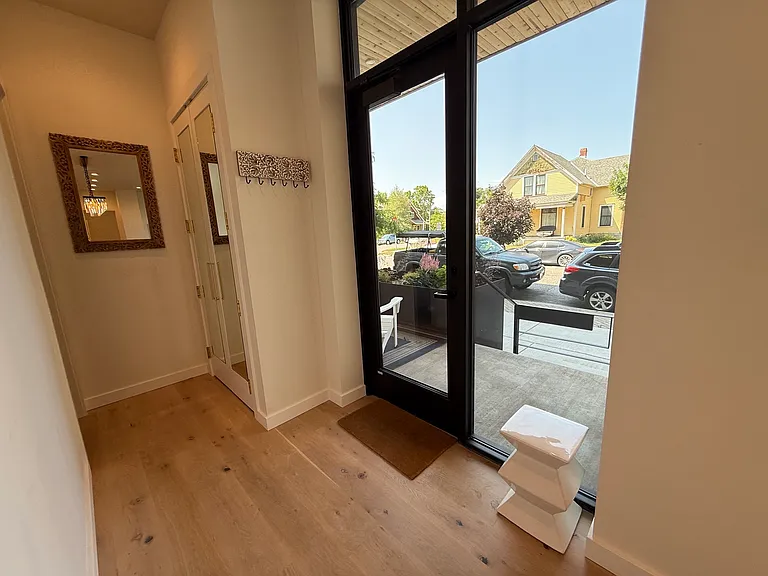 116 N Bozeman Ave #108 — Photo 3
