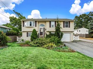 25 Warman Ave, Cranston, RI 02920