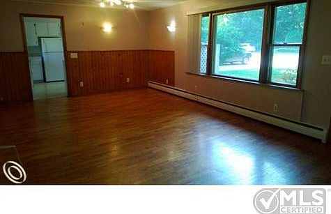 Spacious Living Room