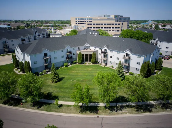 Dakota Park Apartments