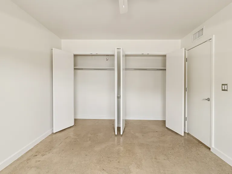 Dot Commons Apartments — Photo 12