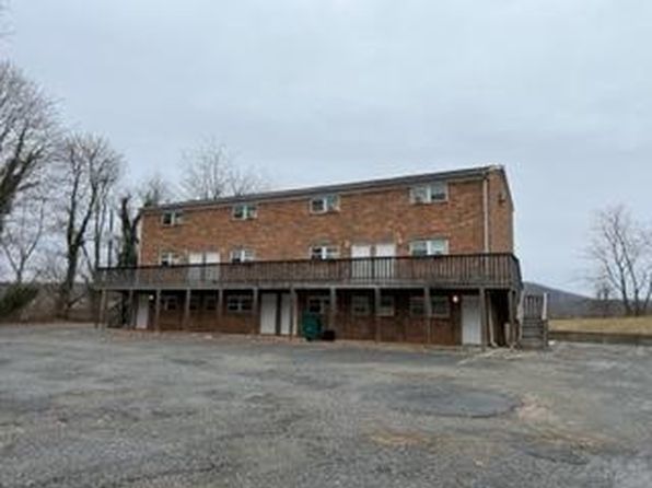 55 Woodcott Rd