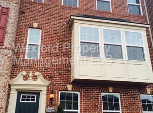 2424 Baldwin Cres NE, Washington, DC 20018