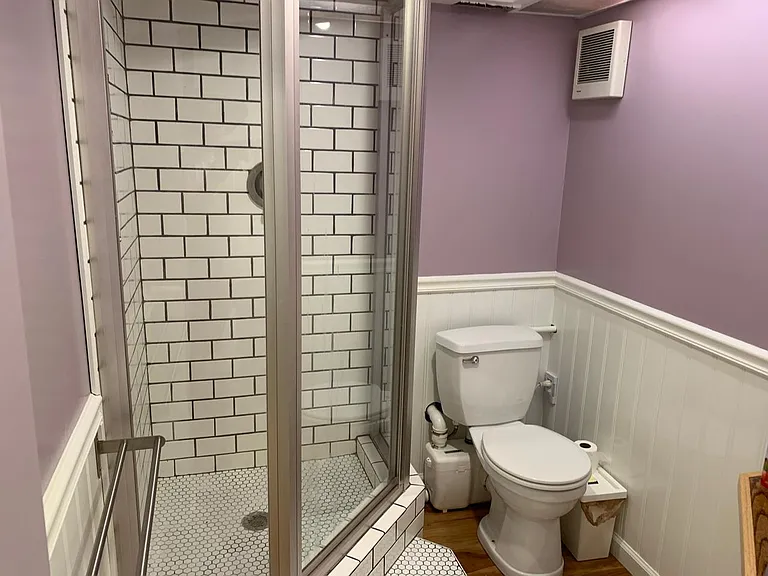 1904 Lindale Dr — Photo 11