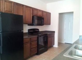 814 Hibiscus Trl UNIT 2, Waxahachie, TX 75165